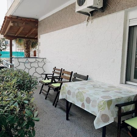 Konstantinos-Elli Rooms Vrasná Exteriér fotografie