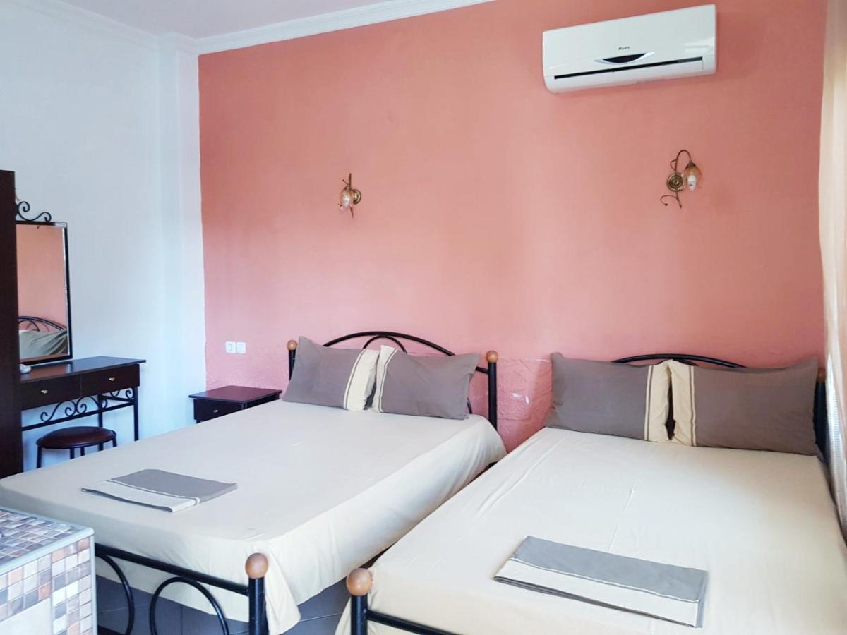 Konstantinos-Elli Rooms Vrasná Exteriér fotografie