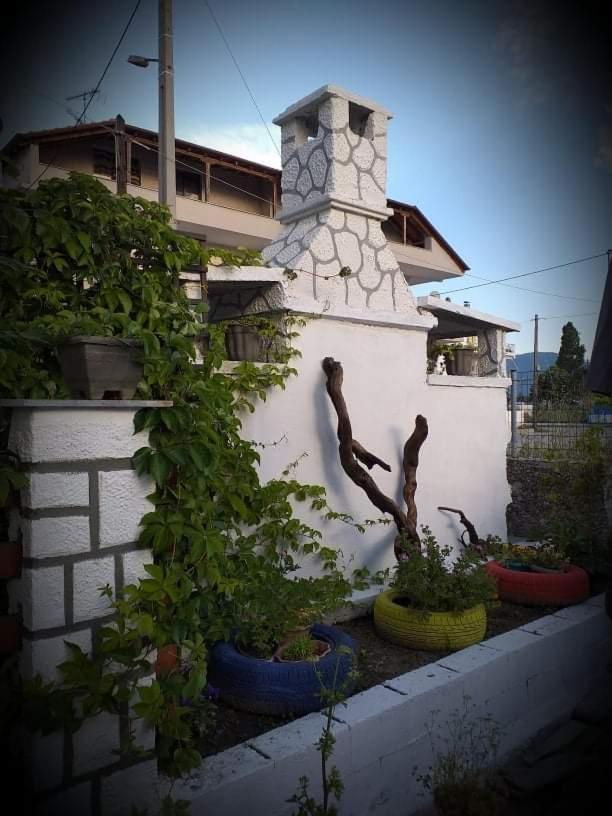 Konstantinos-Elli Rooms Vrasná Exteriér fotografie