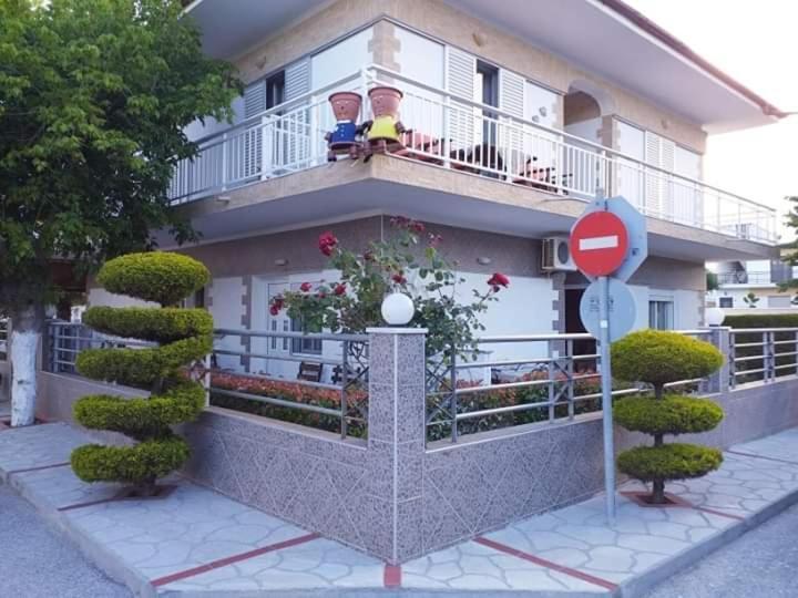 Konstantinos-Elli Rooms Vrasná Exteriér fotografie